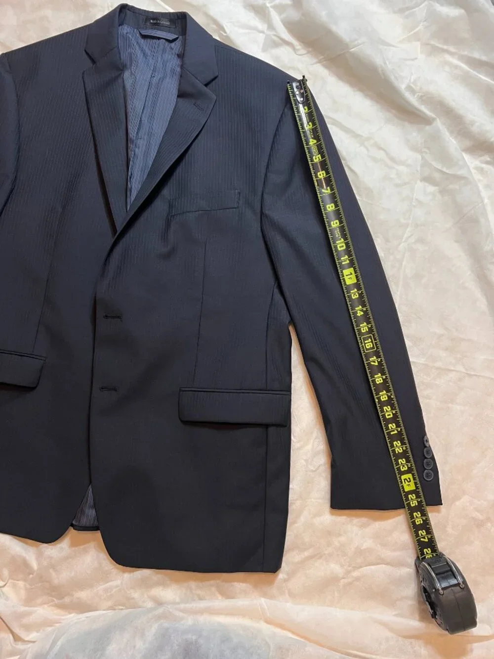 Calvin Klein Slim Fit 100% Wool Navy Blue Pinstripe Suit Jacket Blazer Men's 44R